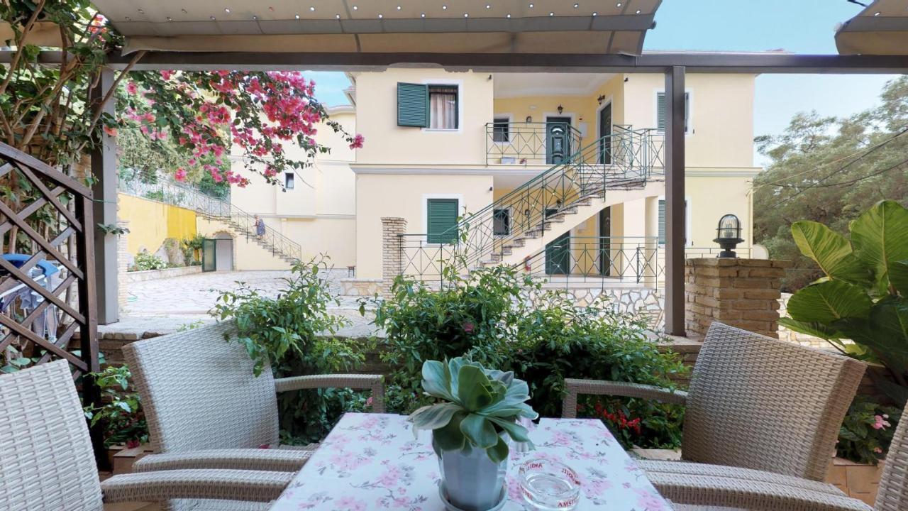 Zorbas Apartments بارغا المظهر الخارجي الصورة