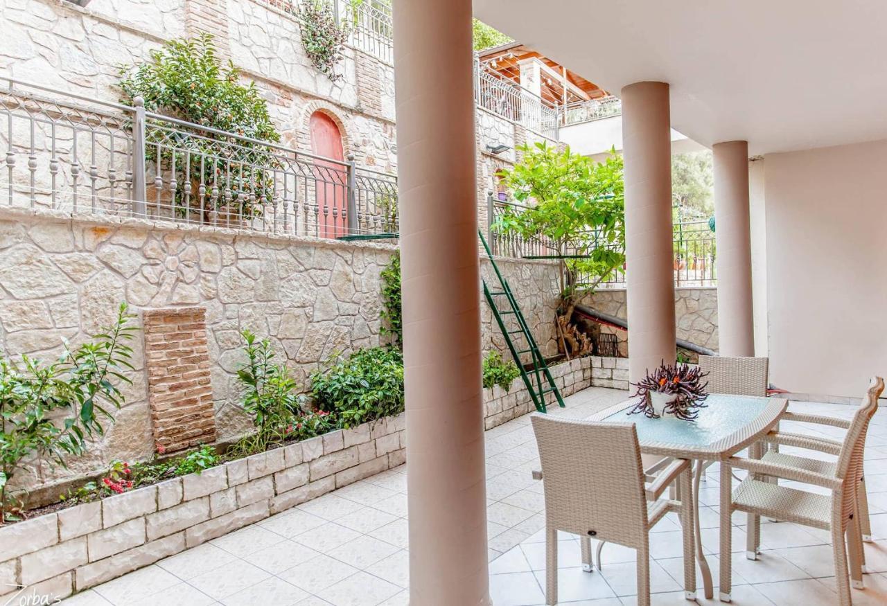 Zorbas Apartments بارغا المظهر الخارجي الصورة