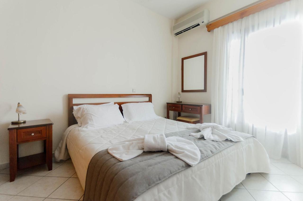 Zorbas Apartments بارغا المظهر الخارجي الصورة