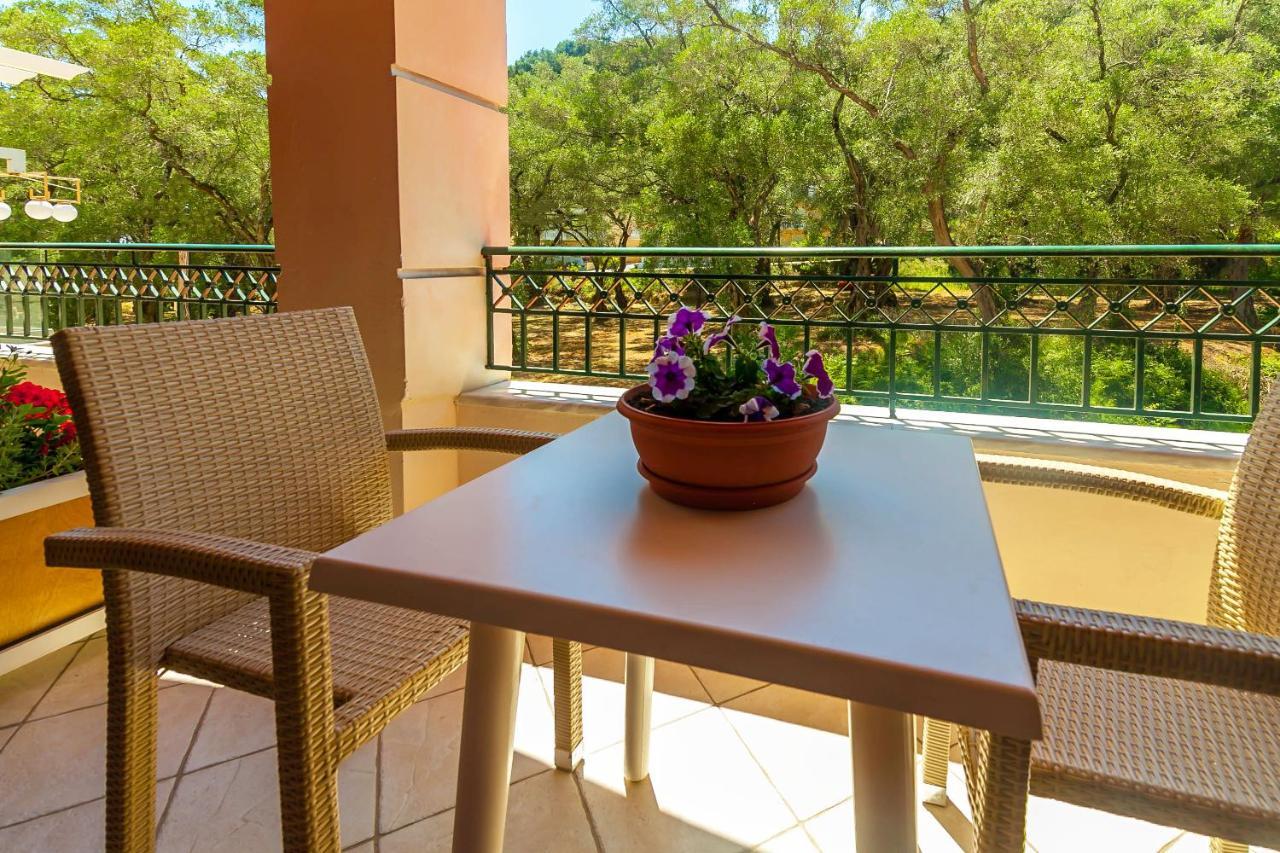 Zorbas Apartments بارغا المظهر الخارجي الصورة