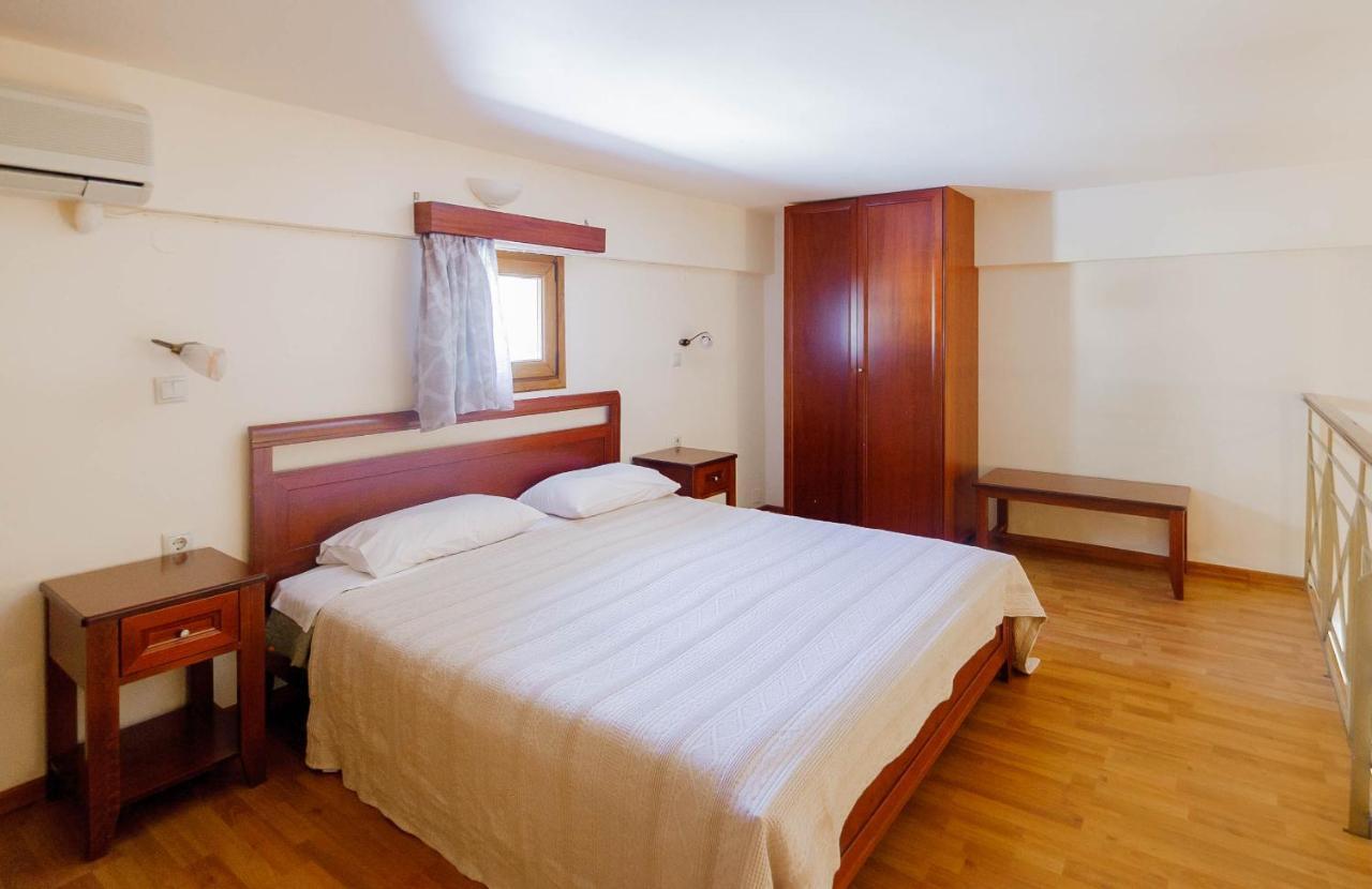 Zorbas Apartments بارغا المظهر الخارجي الصورة