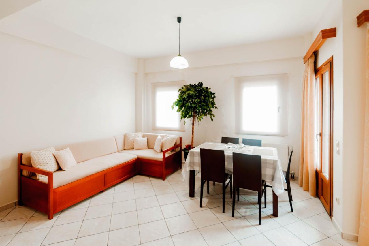 Zorbas Apartments بارغا المظهر الخارجي الصورة